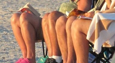 Reasons for the development of knee joint disease